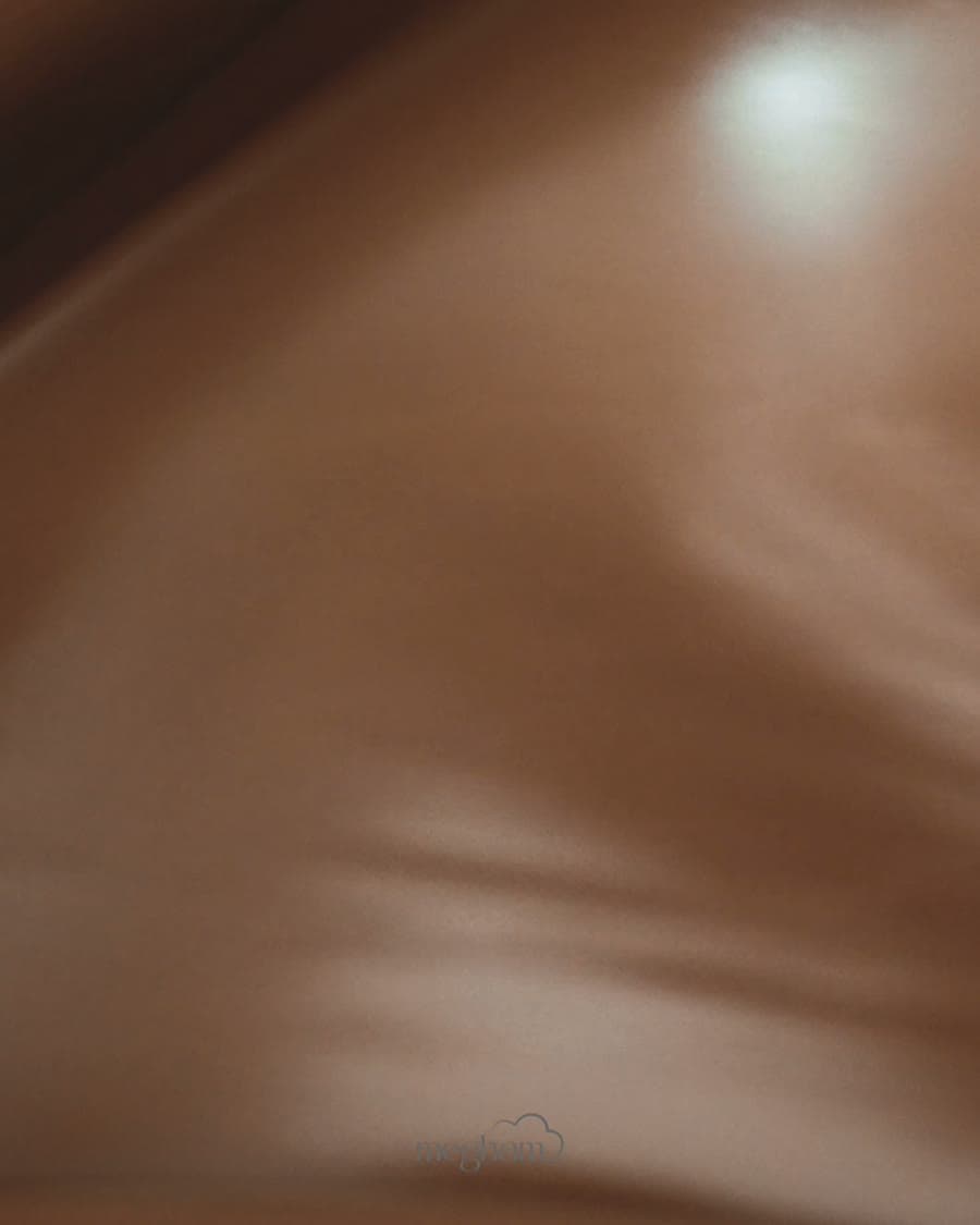 Seventy-two hours in the conche. Texture you cannot rush.